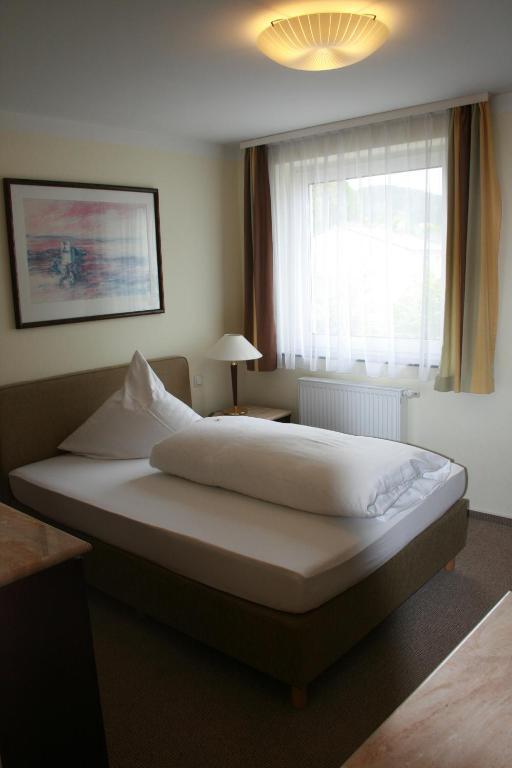 Hotel-Restaurant Stollen Mechernich Bilik gambar